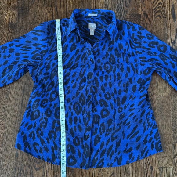CHICO’S Blue & Black Leopard Print Women's Top / Blouse Sz L (Chico’s 2) - Picture 6 of 15